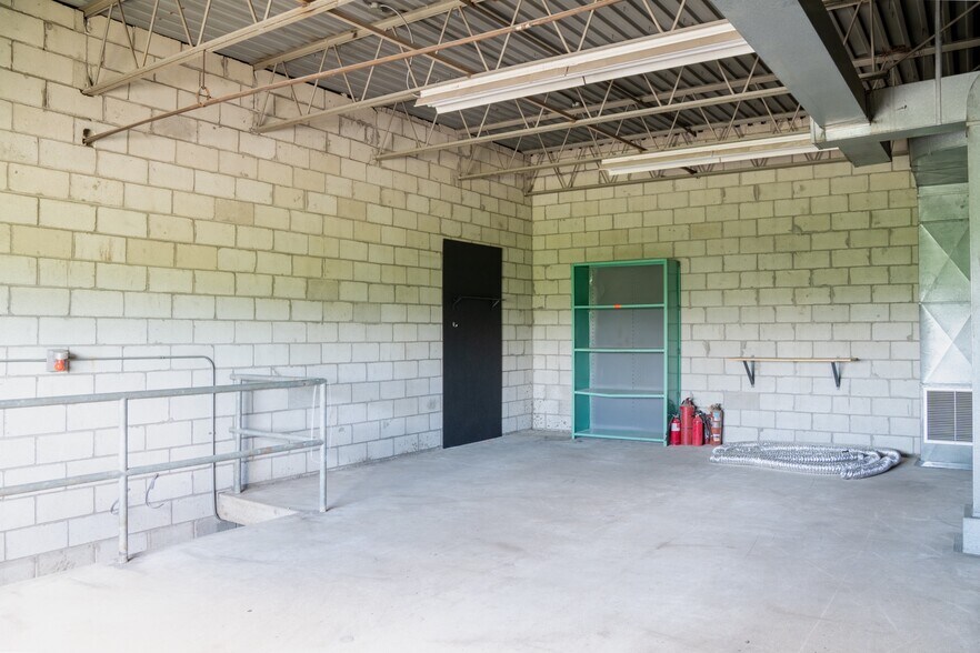 More Photos Of 4095 Ferry Rd, Doylestown Warehouse For Lease