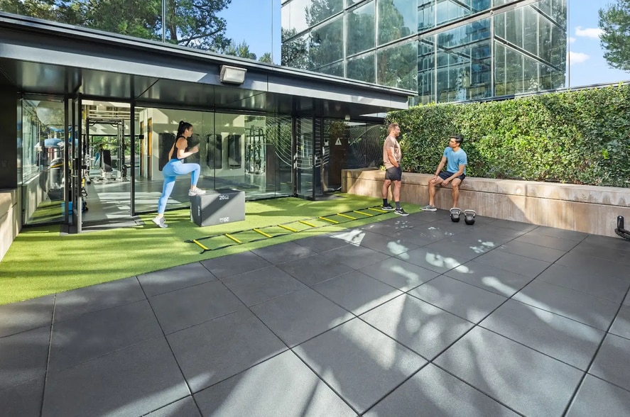 More Photos Of 3111 Camino del Rio N, San Diego Coworking Space