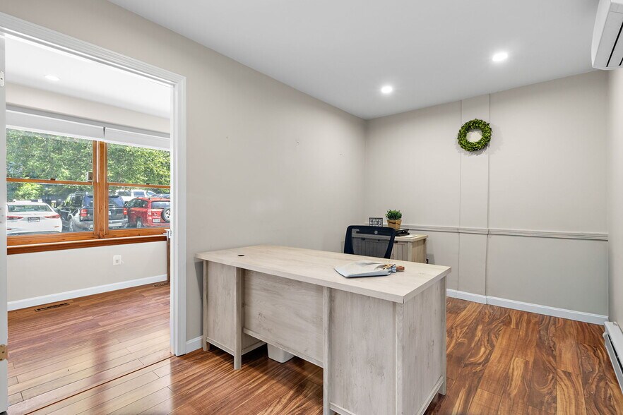 More Photos Of 345 Boston Post Rd, Sudbury Office For Lease