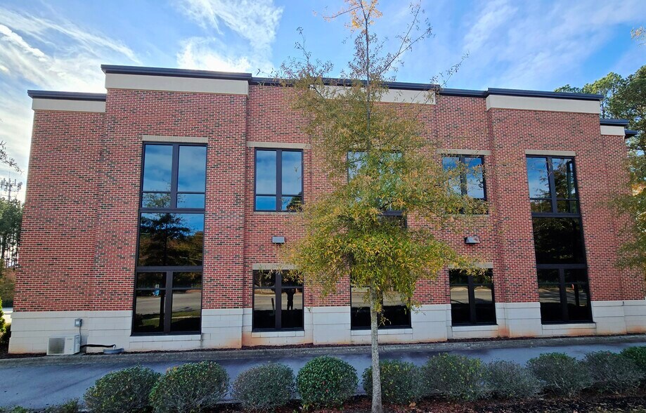 More Photos Of 701 Mutual Ct, Raleigh Office For Lease
