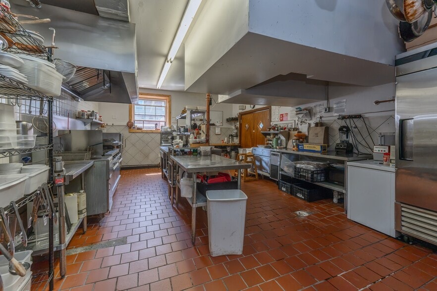 More Photos Of 666 Broadway, Kingston Storefront Retail Residential For Sale