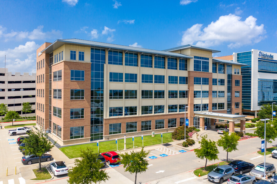 Primary Photo Of 2821 E President George Bush Hwy, Richardson Medical For Lease