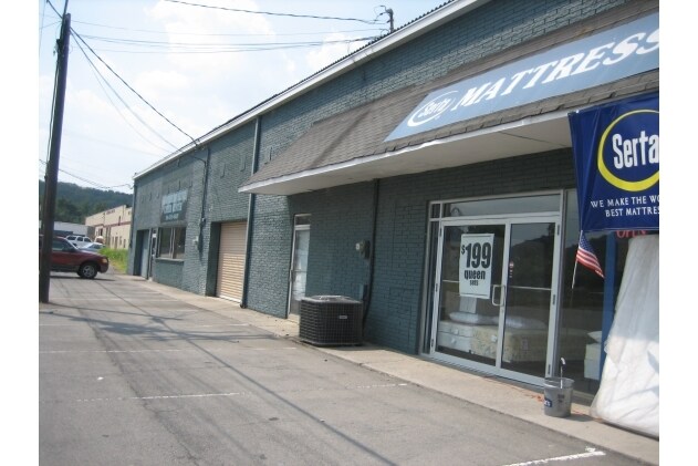 More Photos Of 1401-1405 Cleveland Hwy, Dalton Storefront Retail Office For Lease