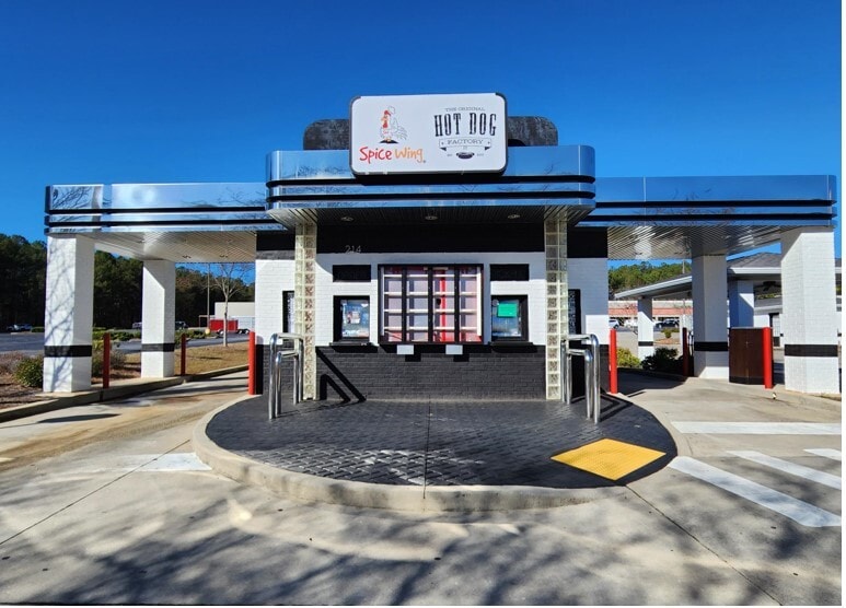 Primary Photo Of 214 Bullsboro Dr, Newnan Fast Food For Lease