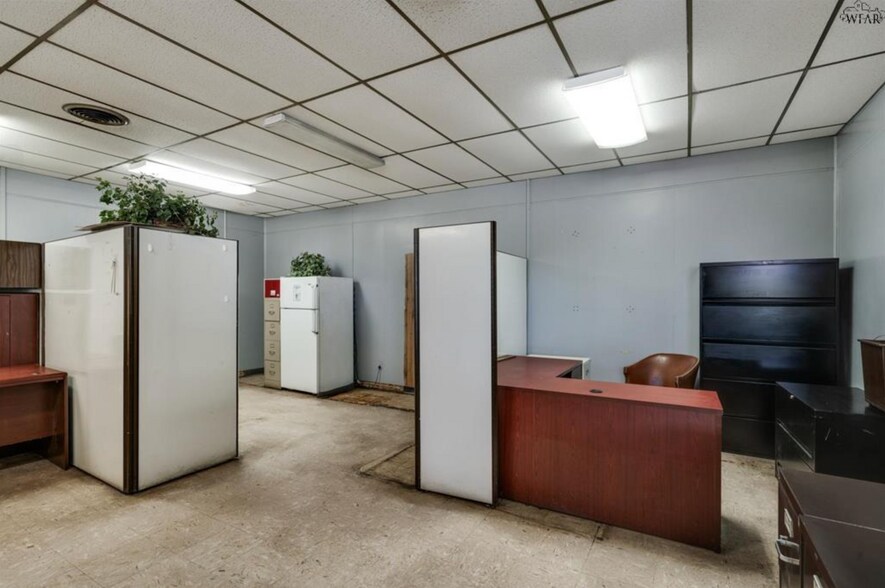 More Photos Of 2901 Jacksboro Hwy, Wichita Falls Office For Sale