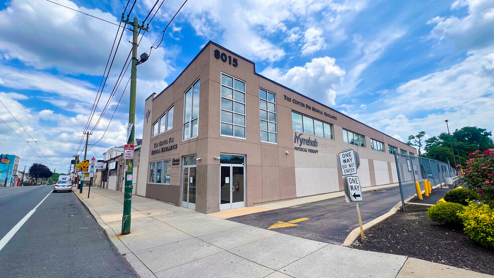 Primary Photo Of 8015 Frankford Ave, Philadelphia Medical For Lease