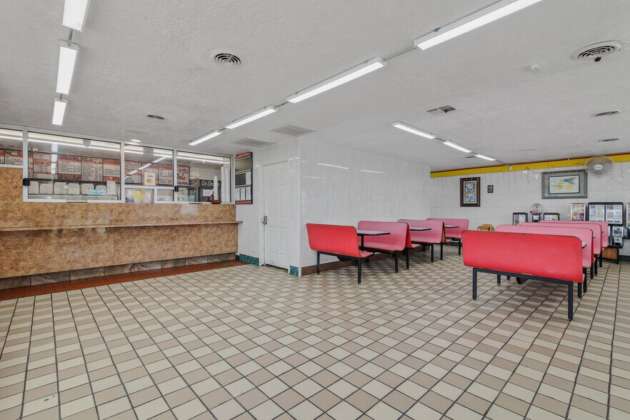 More Photos Of 5426 Antoine Dr, Houston Fast Food For Sale