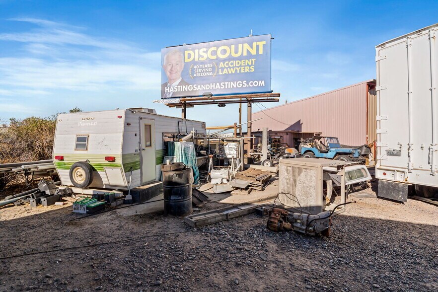 More Photos Of 7659 W Hatcher Rd, Peoria Warehouse For Sale