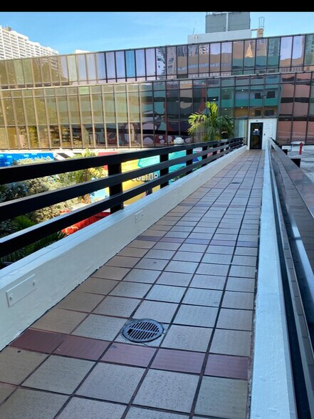 More Photos Of 1444 Biscayne Blvd, Miami Office For Lease