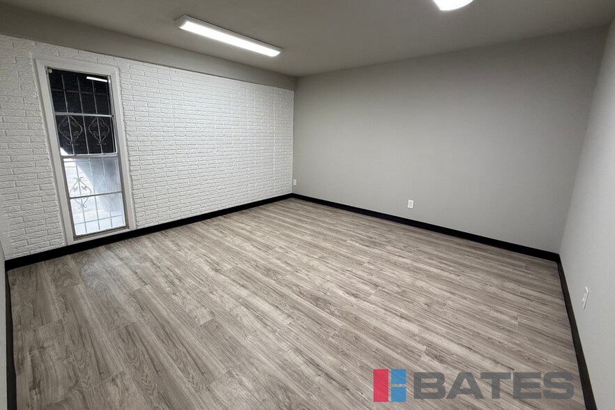 More Photos Of 2901 National Dr, Garland Industrial For Lease