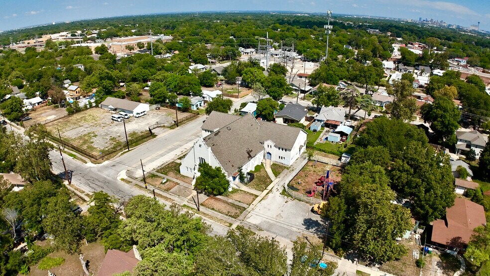 More Photos Of 507 E Mayfield Blvd, San Antonio Religious Facility For Sale