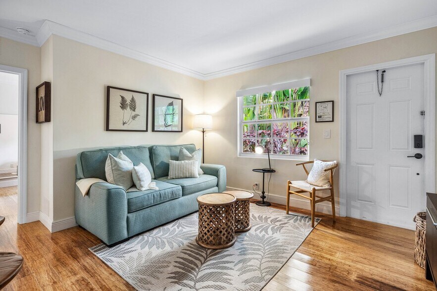 More Photos Of 615-617 NE 9th Ave, Fort Lauderdale Apartments For Sale