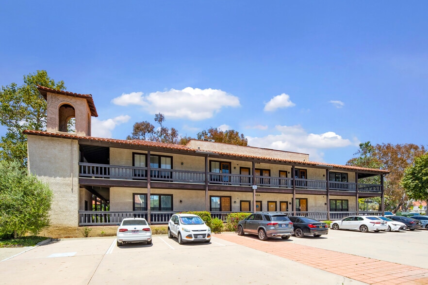 More Photos Of 24 E Main St, Ventura Office For Sale
