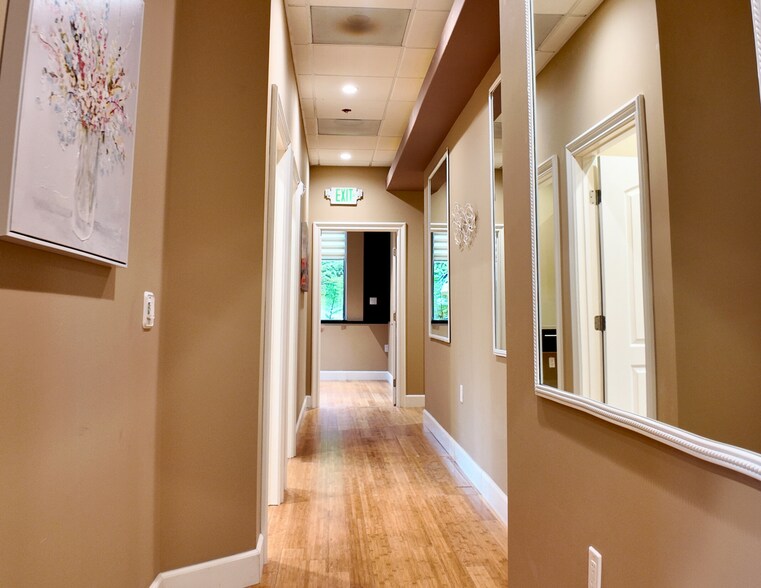 More Photos Of 838 Nordahl Rd, San Marcos Medical For Lease