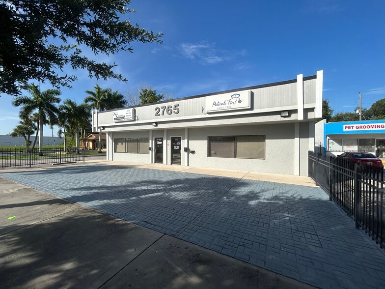 2765 Tamiami Trl, Port Charlotte, FL 33952 Retail For Lease