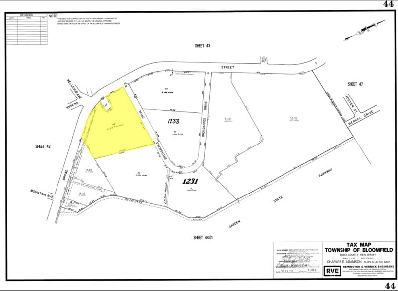 More Photos Of 1409 Broad St, Bloomfield Supermarket For Lease