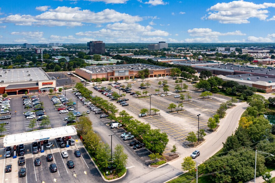 More Photos Of 1430-1540 E Golf Rd, Schaumburg Unknown For Lease