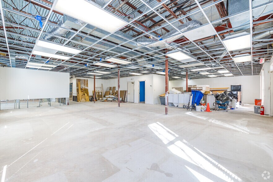 More Photos Of 1640 Powers Ferry Rd SE #11, Marietta Office For Sale