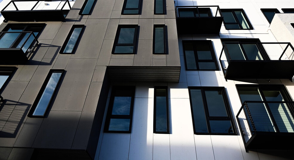 More Photos Of 1477 NE Alberta St, Portland Apartments For Lease