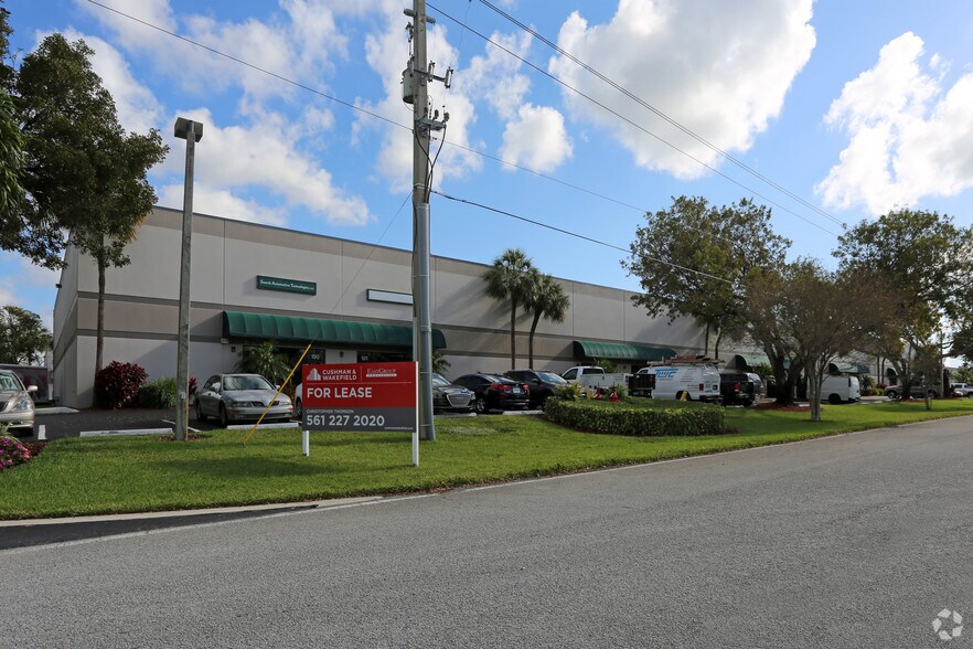 More Photos Of 7840-7880 Central Industrial Dr, Riviera Beach Unknown For Lease