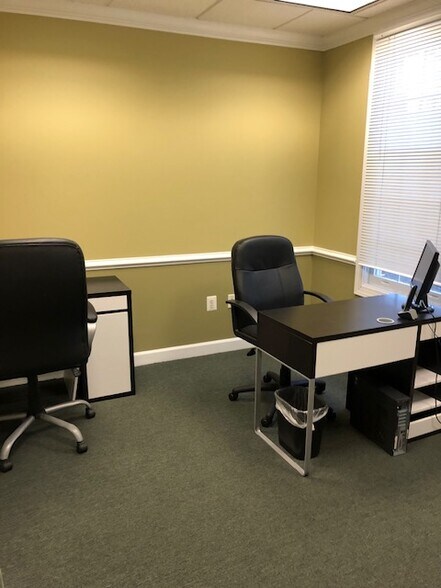 More Photos Of 7901-7915 Belle Point Dr, Greenbelt Office For Lease