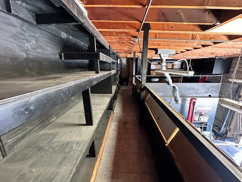 More Photos Of 705 W Commonwealth Ave, Fullerton Auto Repair For Lease