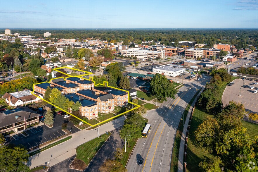 More Photos Of 1300 Porter St, Dearborn Apartments For Sale