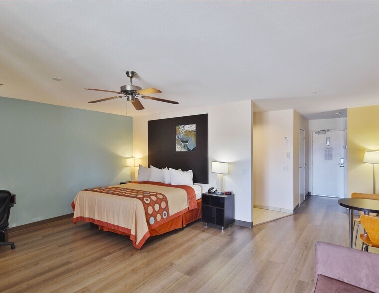 More Photos Of 81753 111 Hwy, Indio Hotel For Sale