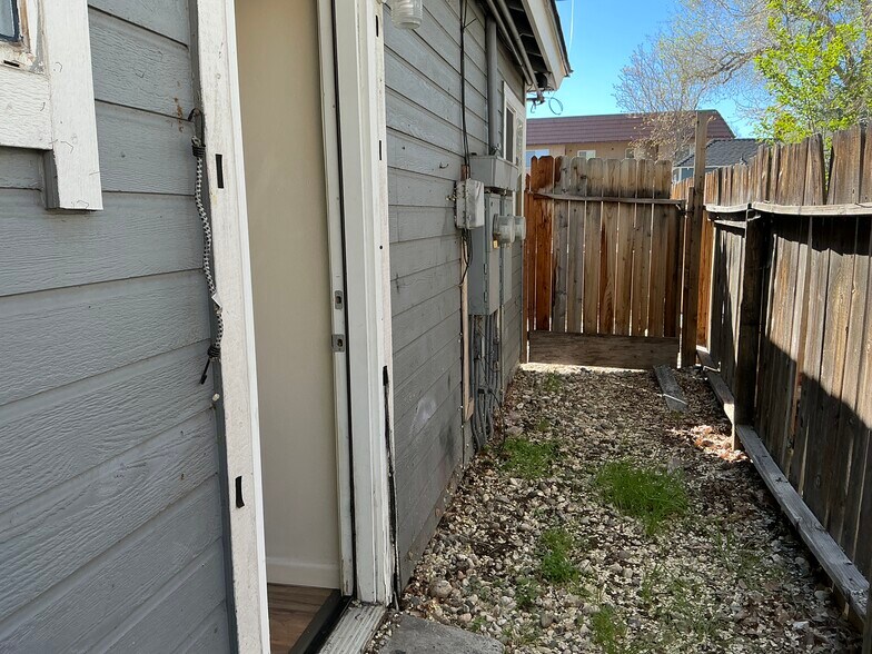 More Photos Of 1508-1520 Locust St, Reno Apartments For Sale