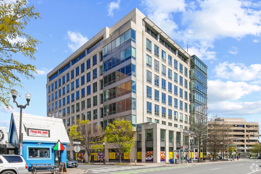 Primary Photo Of 3101 Wilson Blvd, Arlington Office Residential For Lease