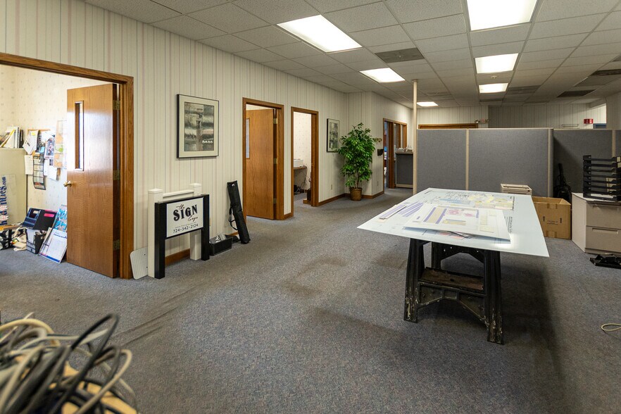More Photos Of 1 Victor Way, Sharon Warehouse For Sale