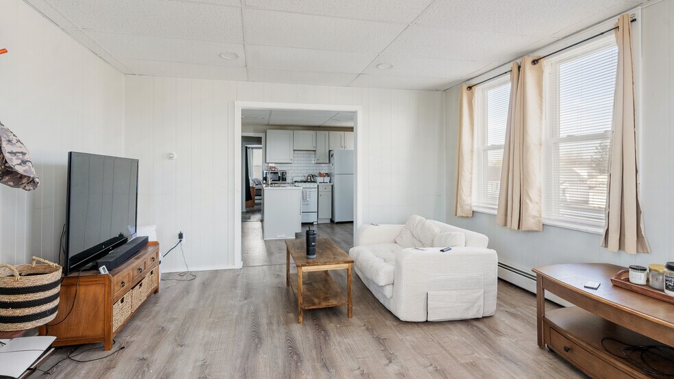 More Photos Of 393 Waterman Ave, East Providence Apartments For Sale