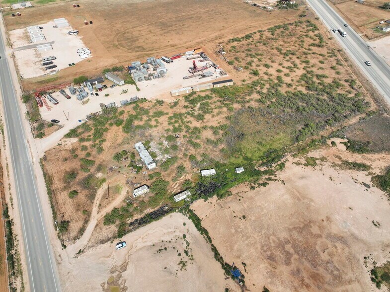 More Photos Of 4400 E County Road 120, Midland Land For Sale