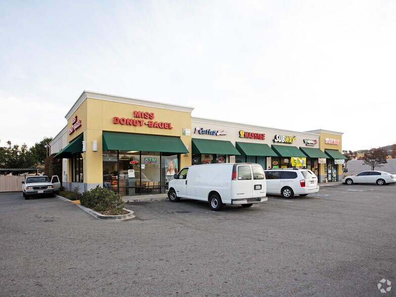 More Photos Of 1001 E Amar Rd, West Covina Freestanding For Lease