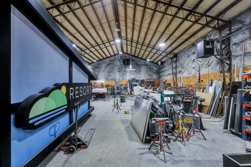 More Photos Of 6401 Pittsburg St, Spokane Warehouse For Lease