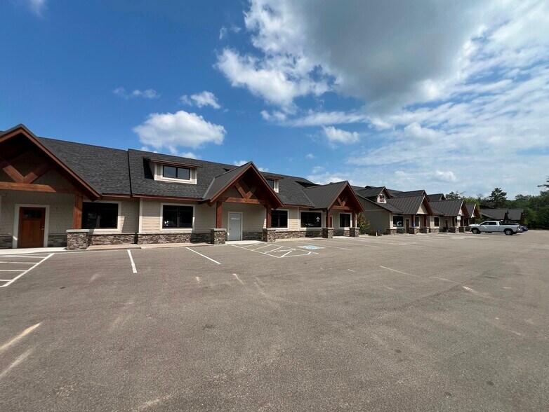 More Photos Of 4672 Wilderness Court, Brainerd Office For Lease