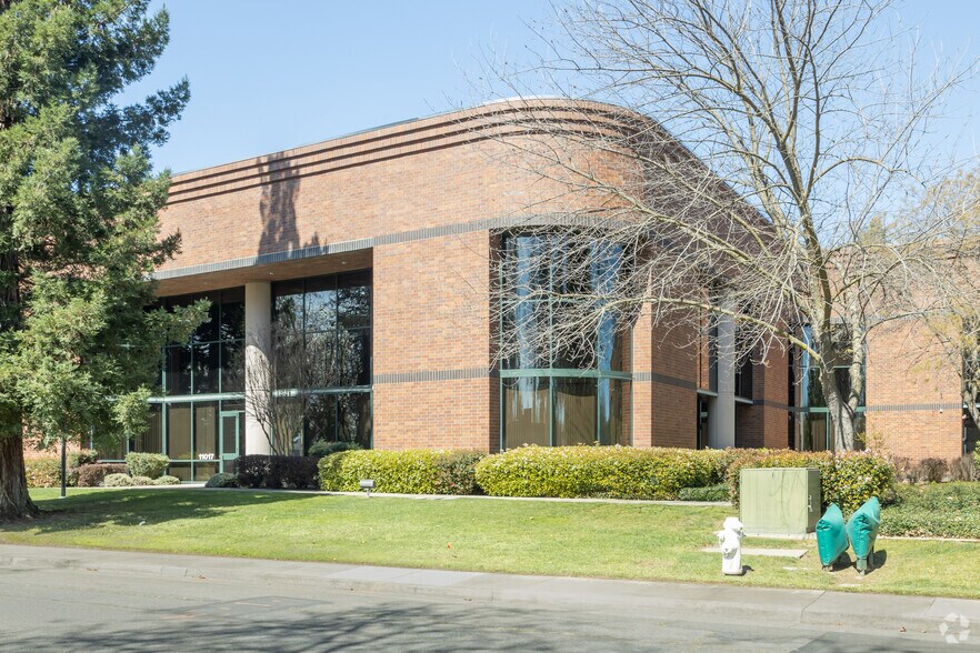 More Photos Of 2995 Prospect Park Dr, Rancho Cordova Office For Lease