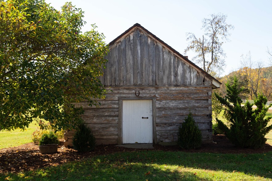 More Photos Of 4301 Longdale Furnace Rd, Clifton Forge Lodge Meeting Hall For Sale