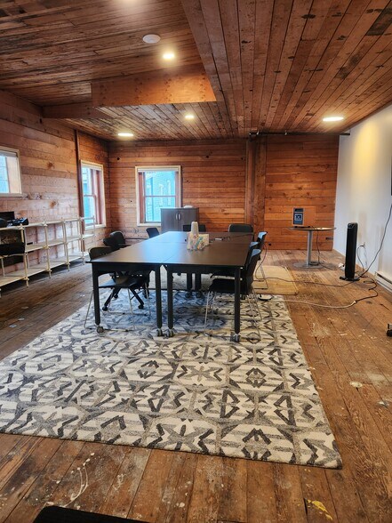 More Photos Of 116-128 Main St, Carlton Storefront Retail Office For Lease