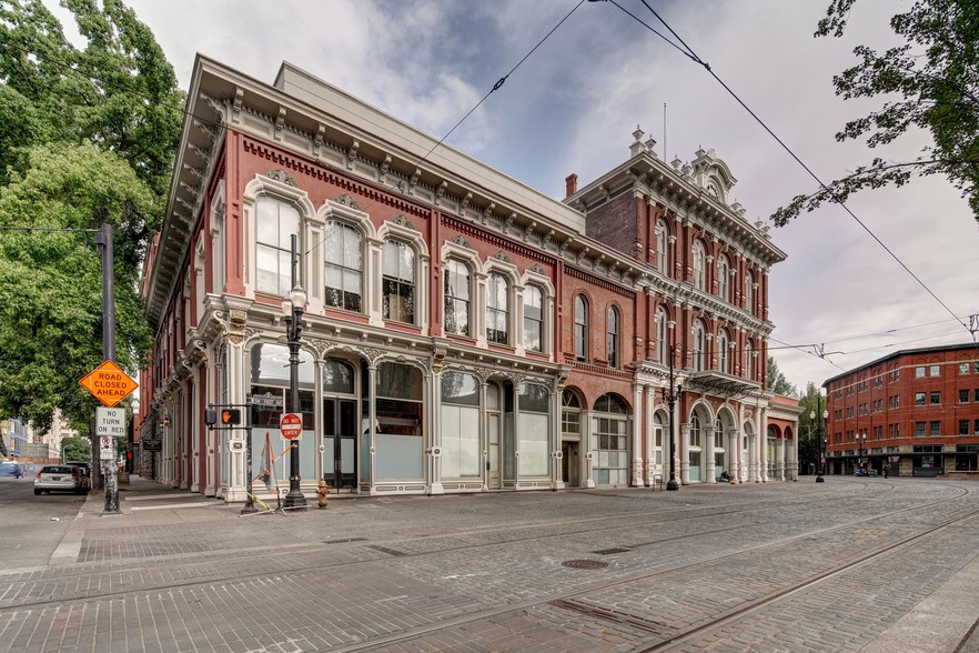 Primary Photo Of 115 SW Ash St, Portland Office For Lease