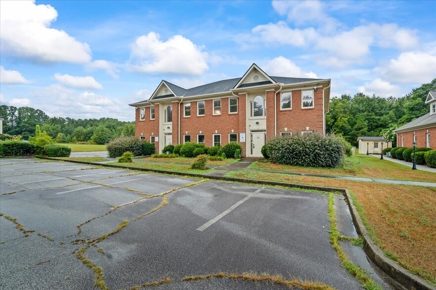 More Photos Of 883 Commerce Dr SW, Conyers Office For Lease