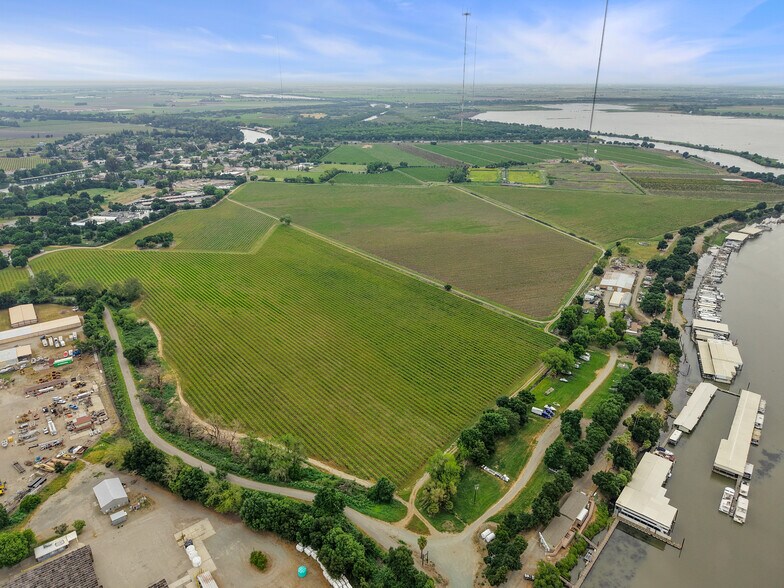 More Photos Of 1400 Old Levee rd, Walnut Grove Land For Sale