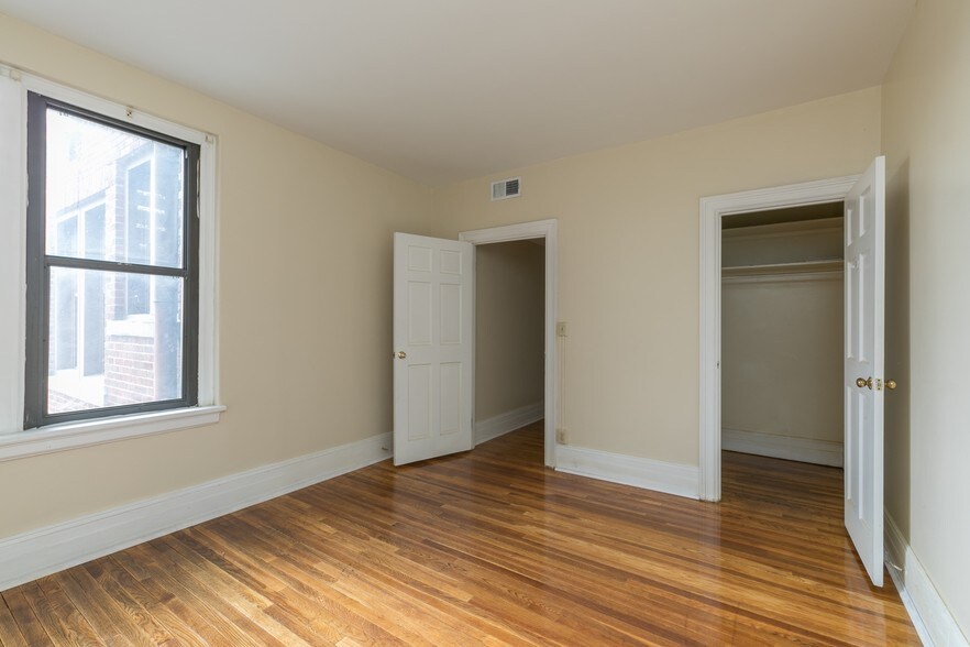 More Photos Of 870 Vine St, Chattanooga Apartments For Lease