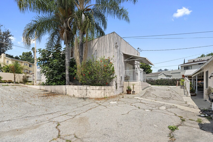 More Photos Of 4002-4006 1/2 Verdugo Rd, Glassell Park Storefront Retail Residential For Sale