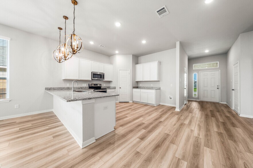 More Photos Of 4020 Centerfire, Waco Apartments For Sale