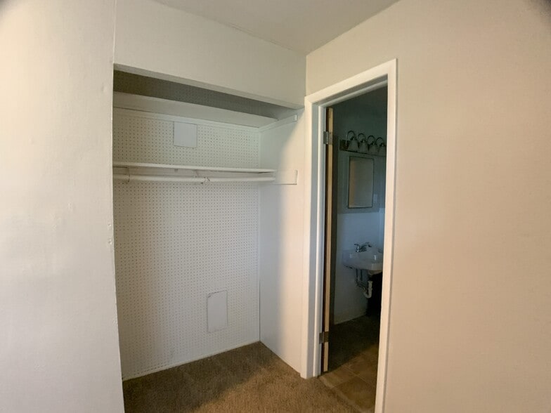 More Photos Of 1109 N Scott Ave, Belton Apartments For Sale