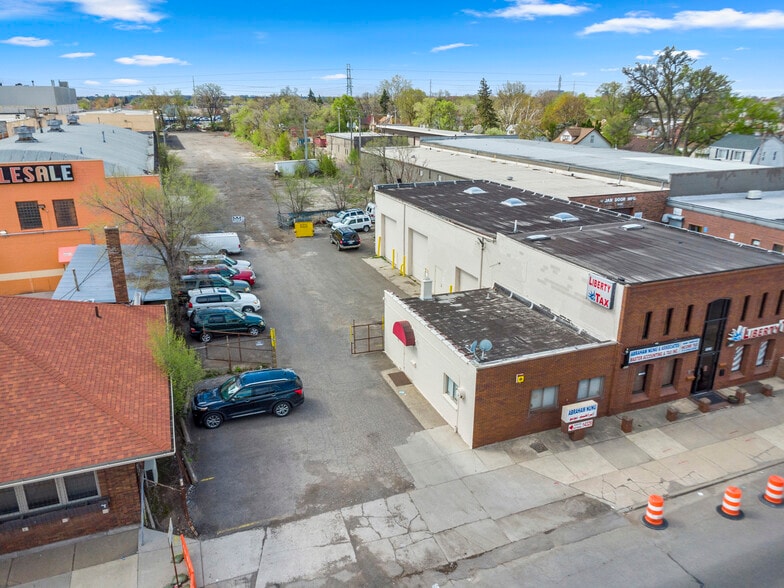 More Photos Of 14321 W Warren Ave, Dearborn Land For Lease