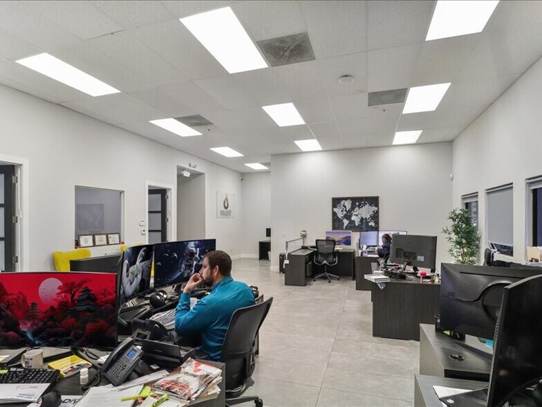 More Photos Of 73 SW 12th Ave, Dania Beach Warehouse For Sale