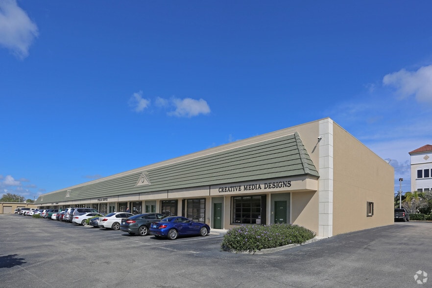 More Photos Of 6650-6810 E Rogers Cir, Boca Raton Flex For Lease