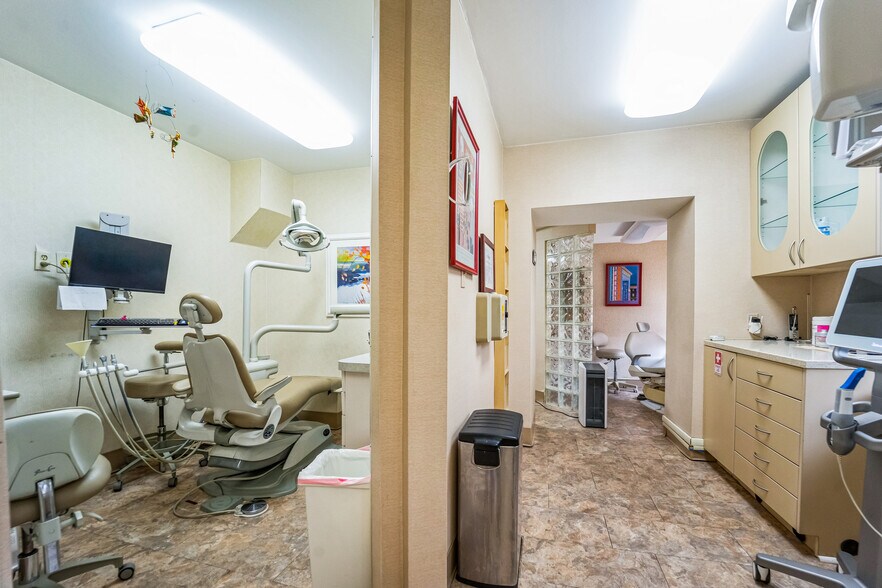 More Photos Of 835 Light St, Baltimore Storefront Retail Residential For Sale